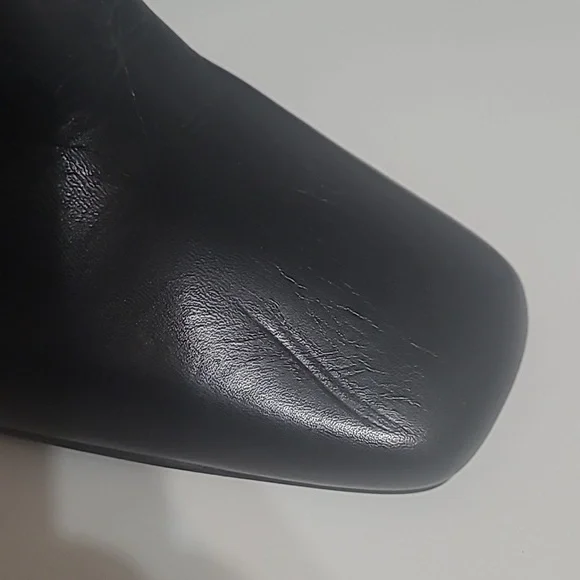 Elegant Black Women's Boots - Picture 6 of 9